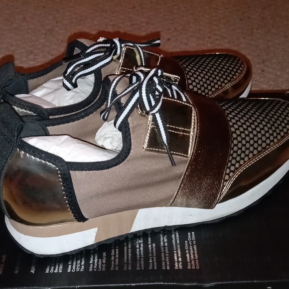 Steve Madden shoes - Picture 5 of 8